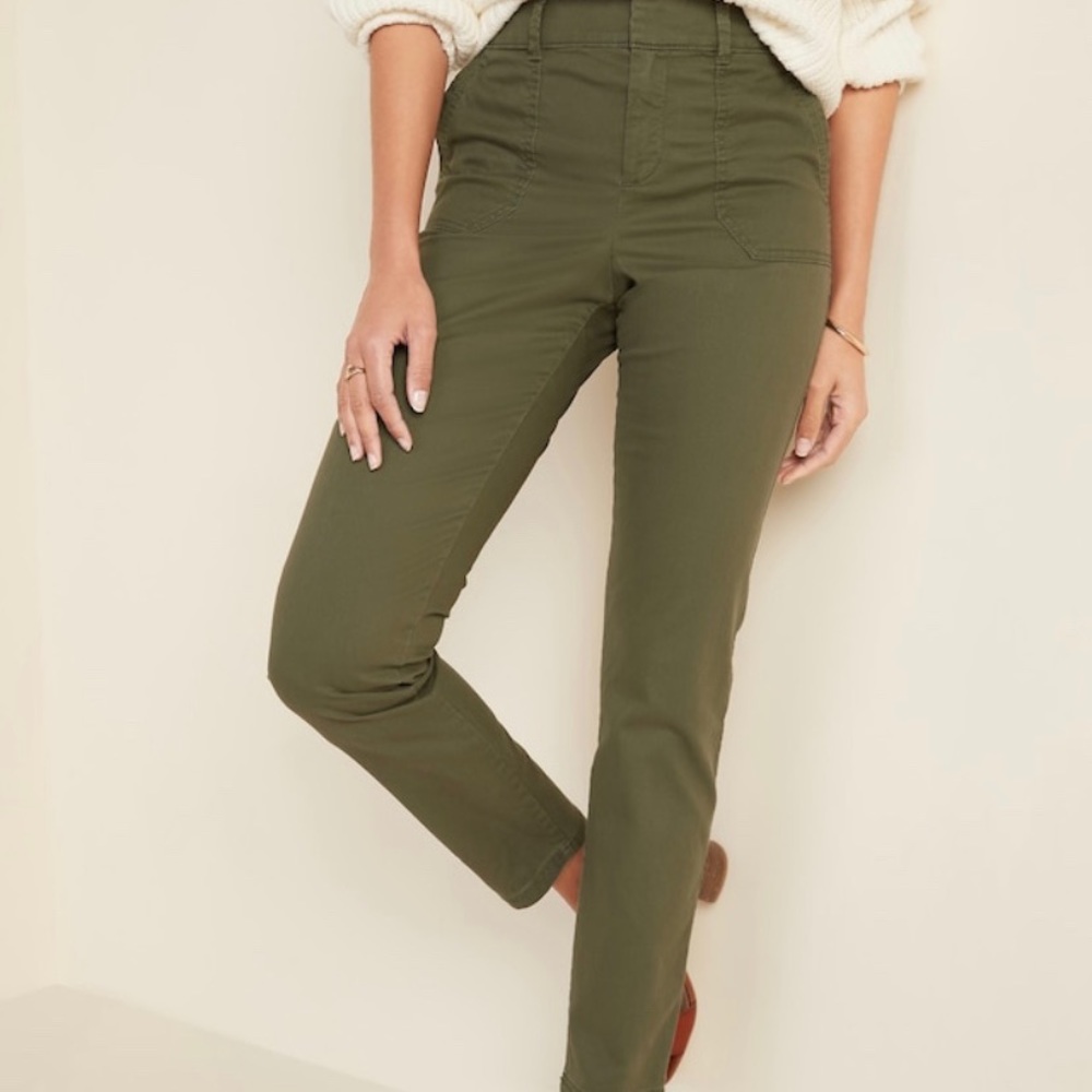 Old Navy Pixie Cargo Green Pants